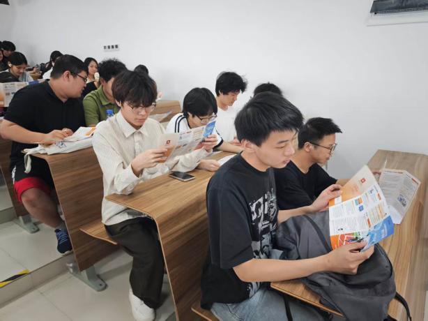 图示, 示意图

中度可信度描述已自动生成:ver1