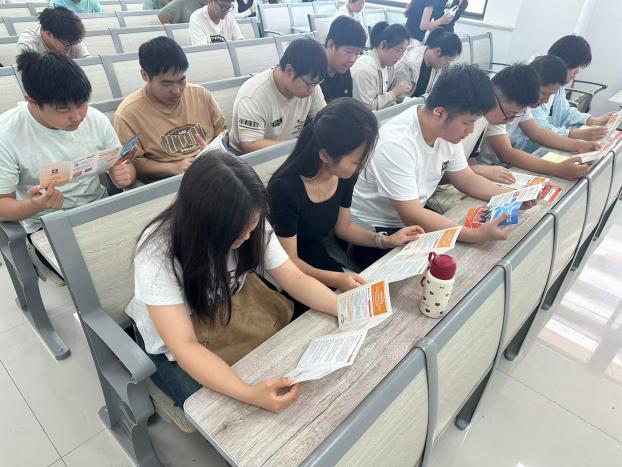 图示, 示意图

中度可信度描述已自动生成:ver1